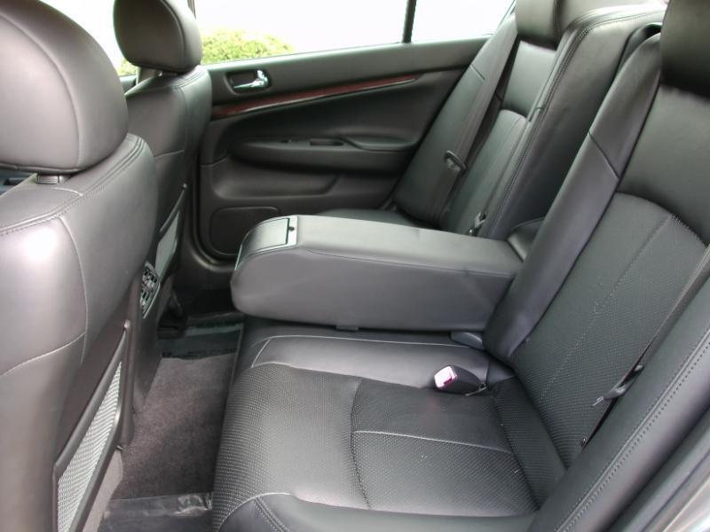 Infiniti G Sedan 37x AWD 2012