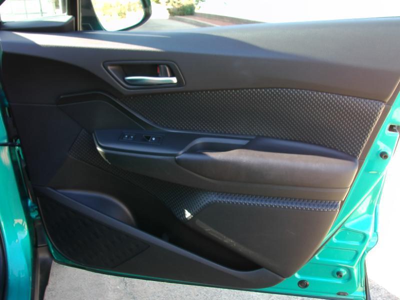 Toyota C-HR XLE 2018