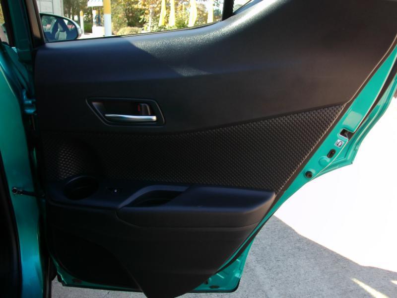 Toyota C-HR XLE 2018