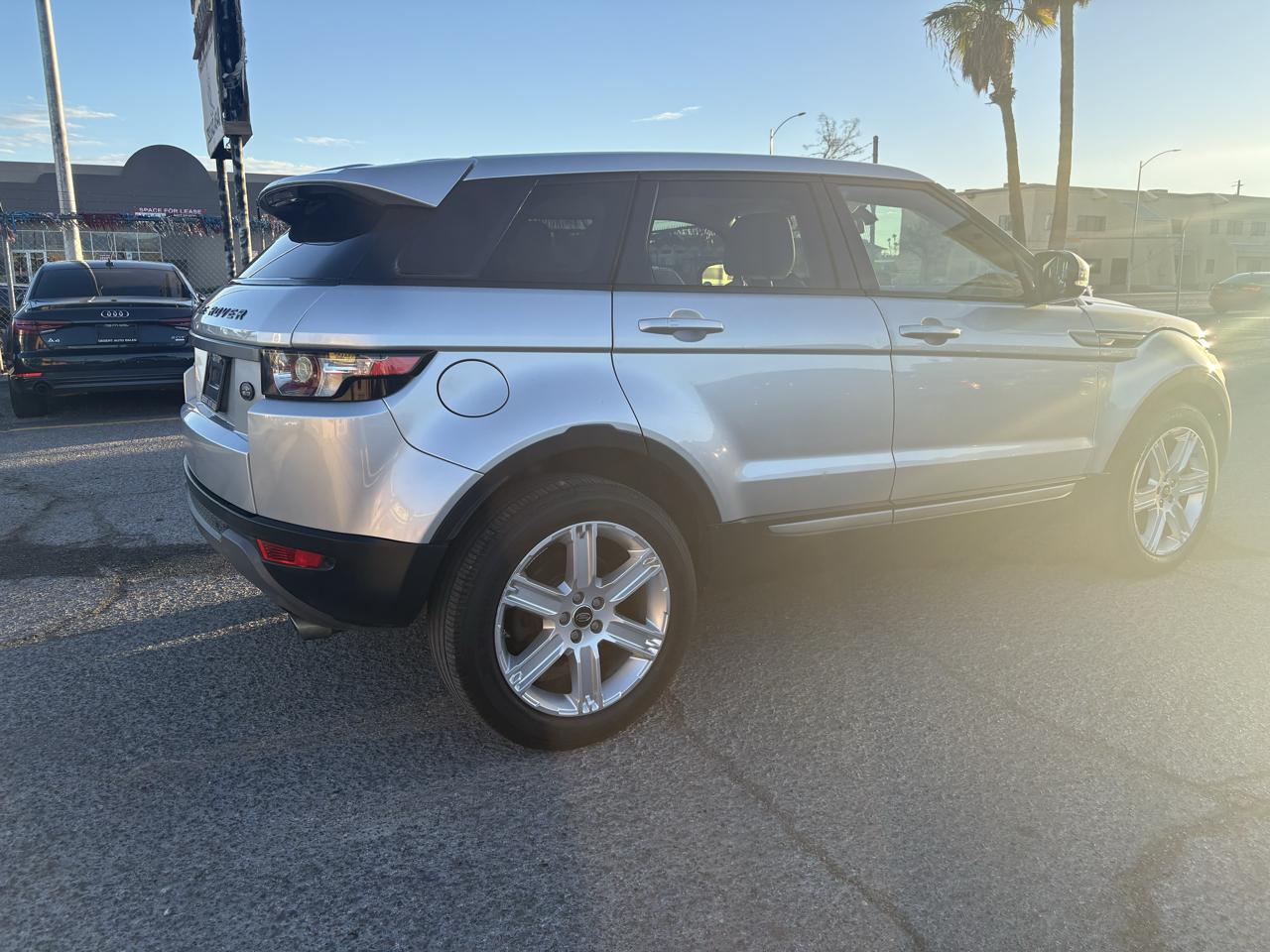 Land Rover Range Rover Evoque 5dr HB Pure Plus 2013