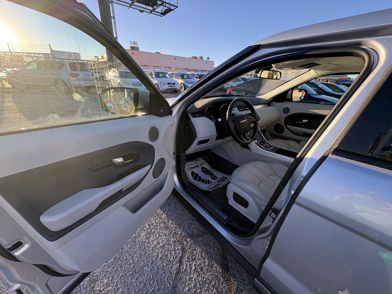 Land Rover Range Rover Evoque 5dr HB Pure Plus 2013