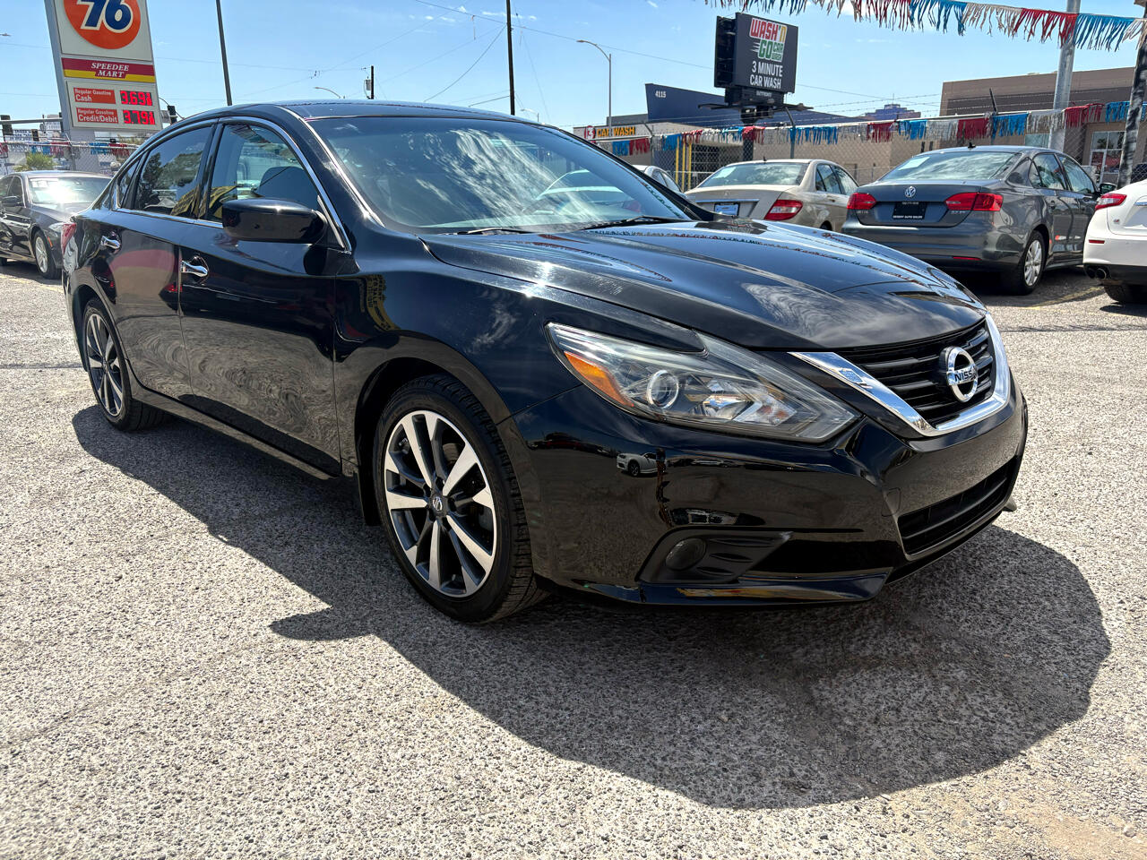 Nissan Altima 4dr Sdn I4 2.5 SR 2016 Nissan Altima 4dr Sdn I4 2.5 SR 2016