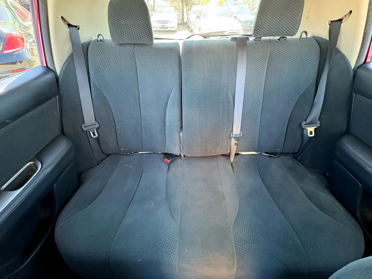 2012 Nissan Versa 1.8 S photo 8