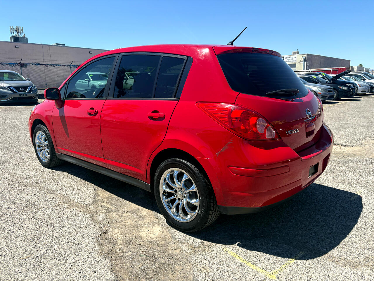 2012 Nissan Versa 1.8 S photo 14