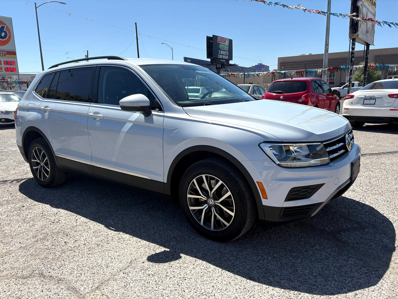 Volkswagen Tiguan 2.0T SEL FWD 2018 Volkswagen Tiguan 2.0T SEL FWD 2018