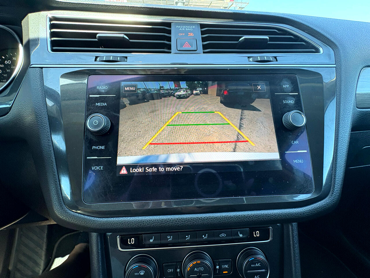 Volkswagen Tiguan 2.0T SEL FWD 2018 Volkswagen Tiguan 2.0T SEL FWD 2018