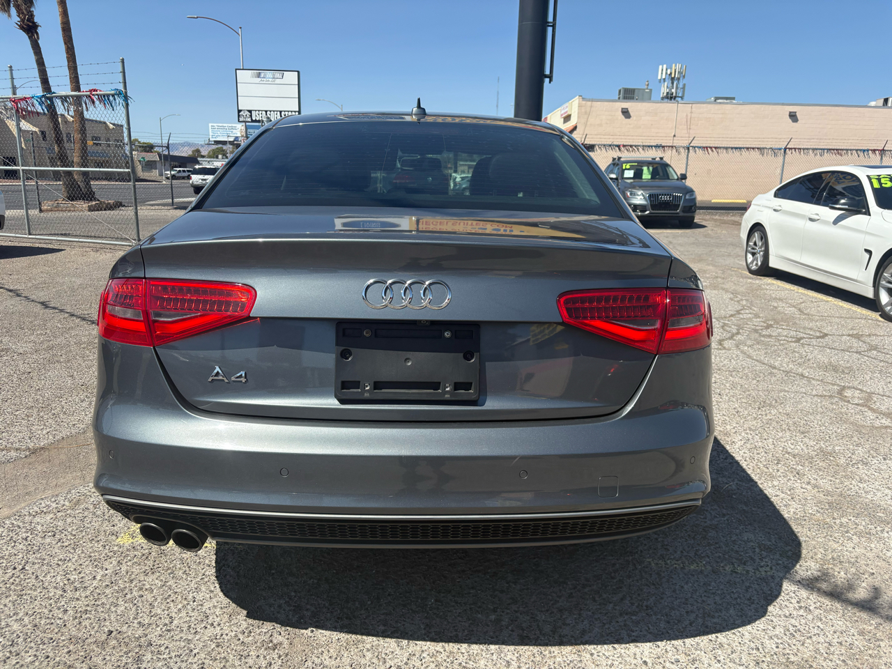 Audi A4 4dr Sdn CVT FrontTrak 2.0T Premium Plus 2014 Audi A4 4dr Sdn CVT FrontTrak 2.0T Premium Plus 2014