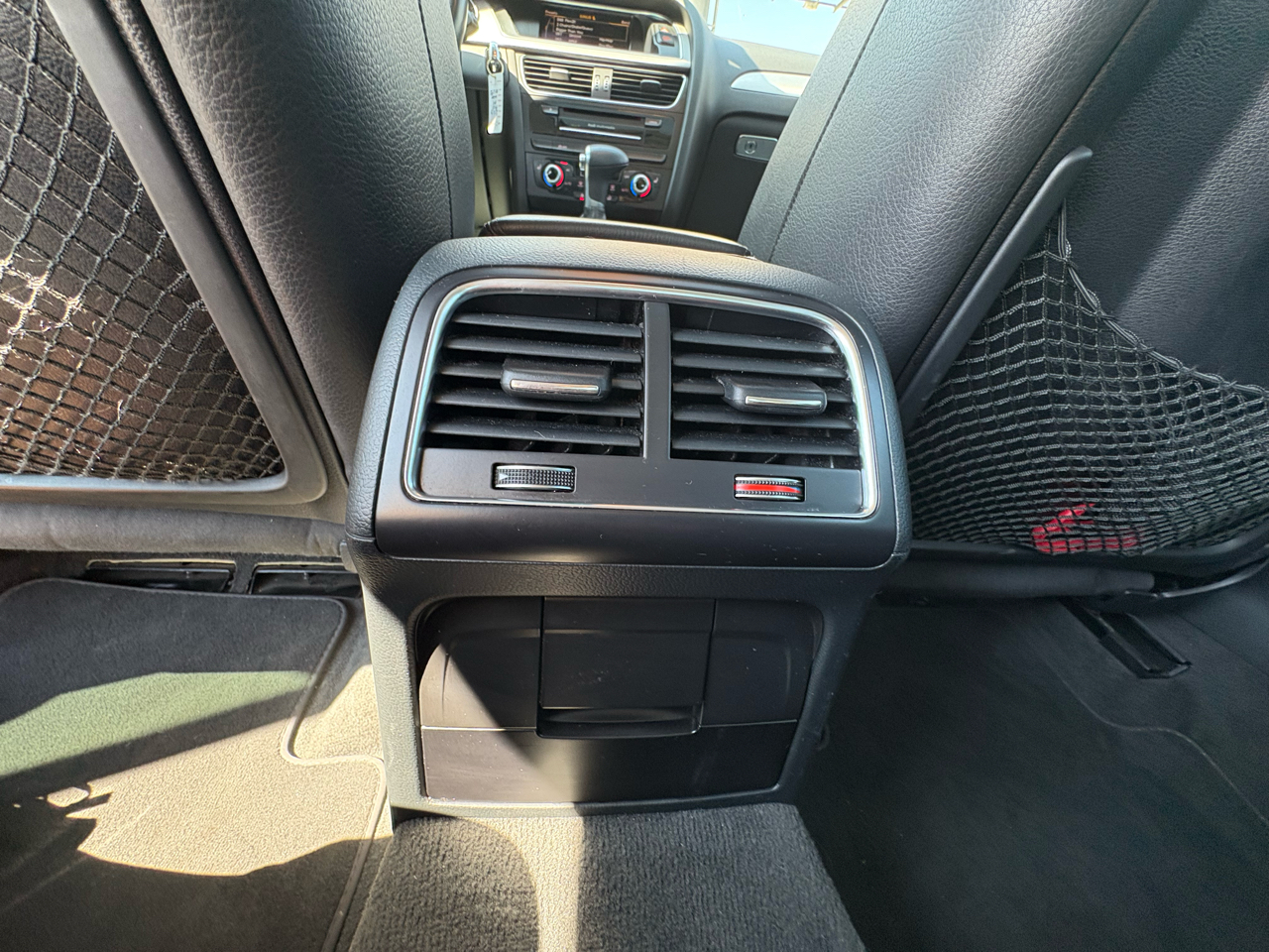Audi A4 4dr Sdn CVT FrontTrak 2.0T Premium Plus 2014 Audi A4 4dr Sdn CVT FrontTrak 2.0T Premium Plus 2014