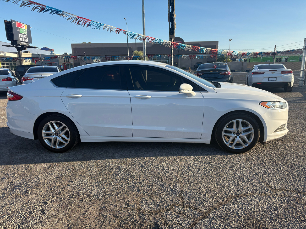 Ford Fusion 4dr Sdn SE FWD 2016 Ford Fusion 4dr Sdn SE FWD 2016