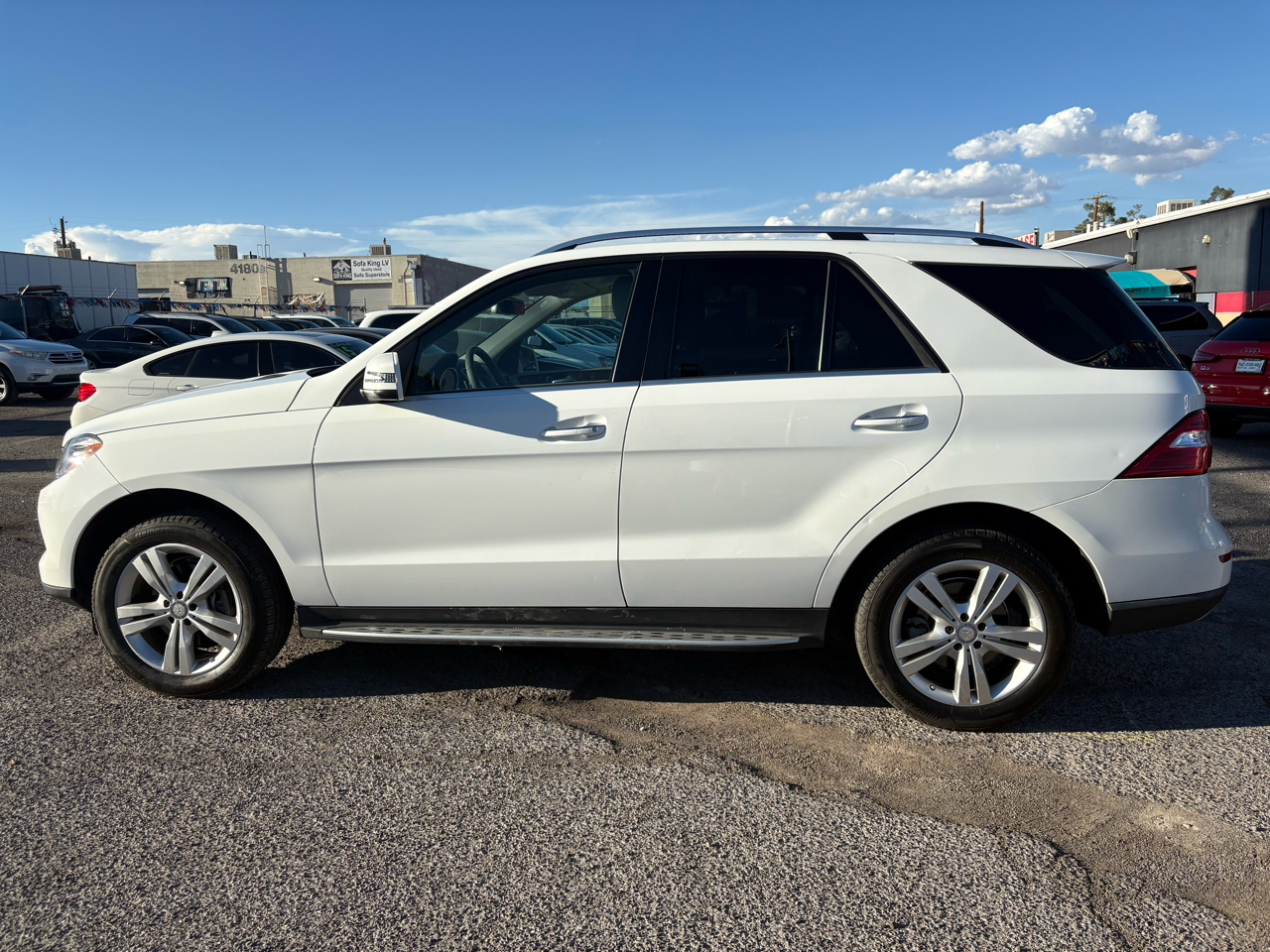 2014 Mercedes Benz ML 350 photo 2
