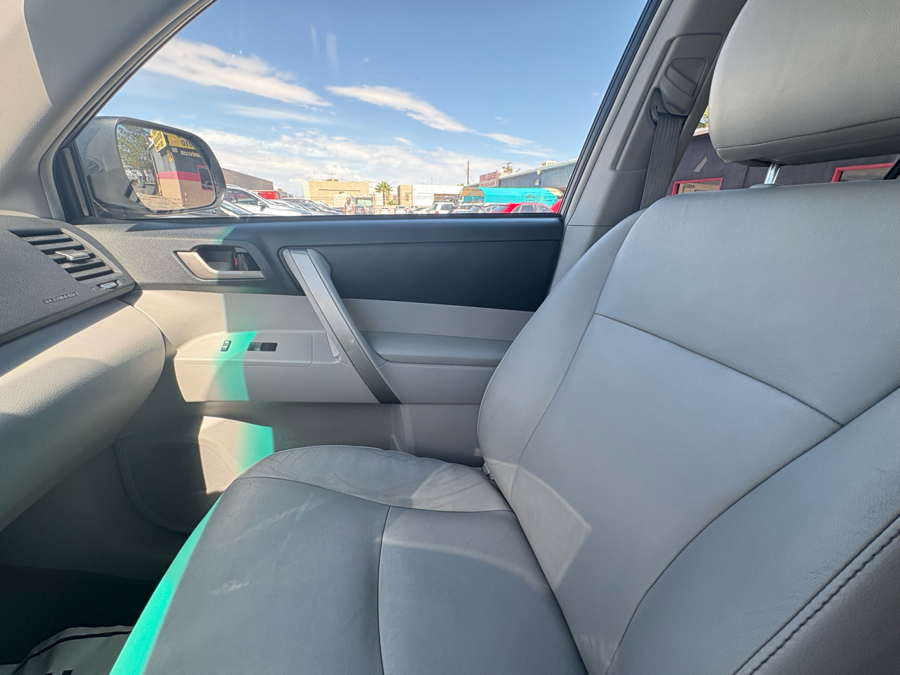 2012 Toyota Highlander Base Hybrid photo 15