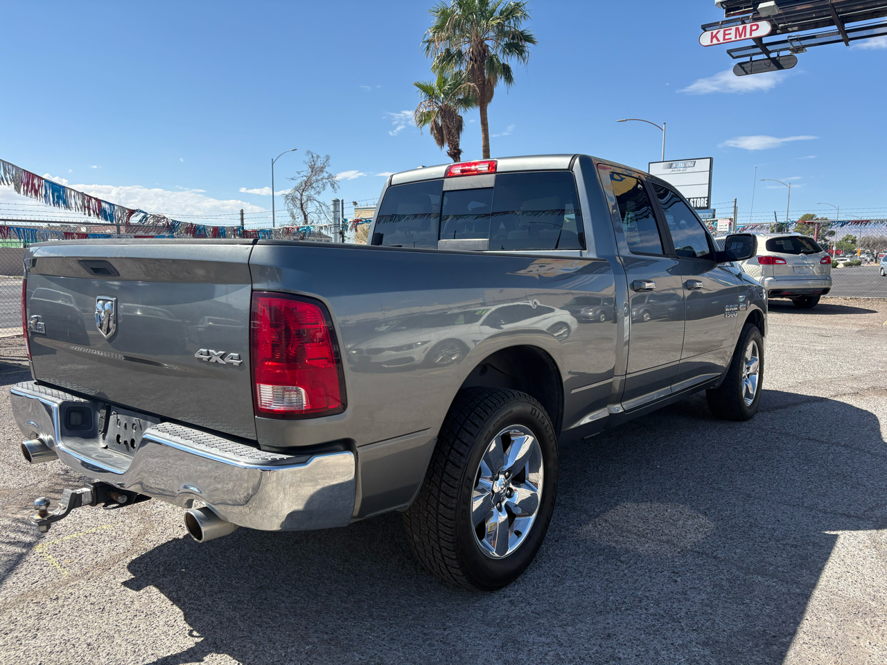 2013 Ram 1500 Big Horn photo 4