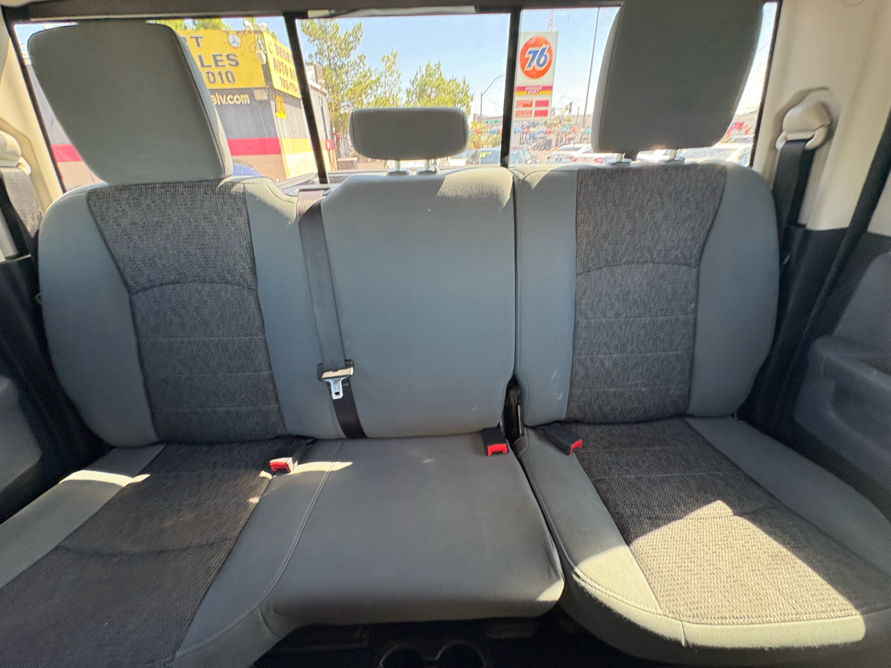 RAM 1500 4WD Quad Cab 140.5" Big Horn 2013 RAM 1500 4WD Quad Cab 140.5" Big Horn 2013