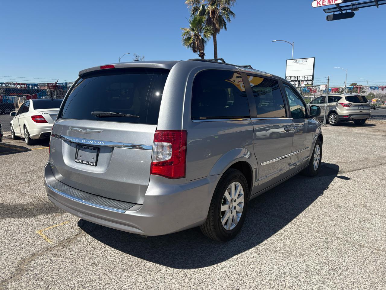 Chrysler Town & Country 4dr Wgn Touring 2015