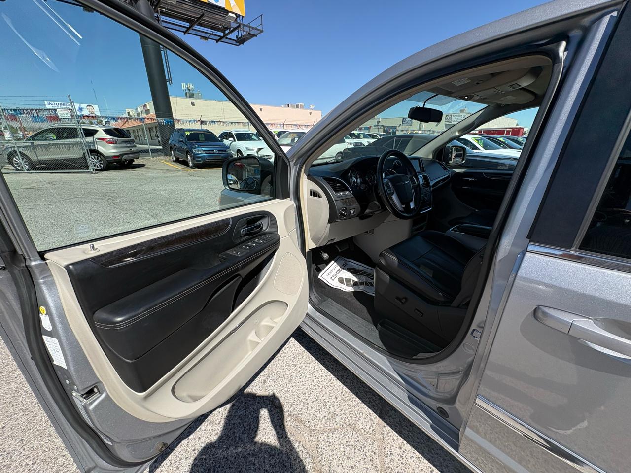 Chrysler Town & Country 4dr Wgn Touring 2015