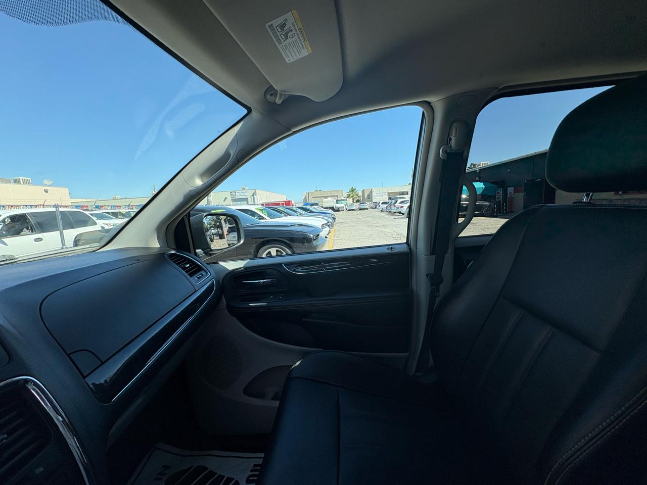 Chrysler Town & Country 4dr Wgn Touring 2015