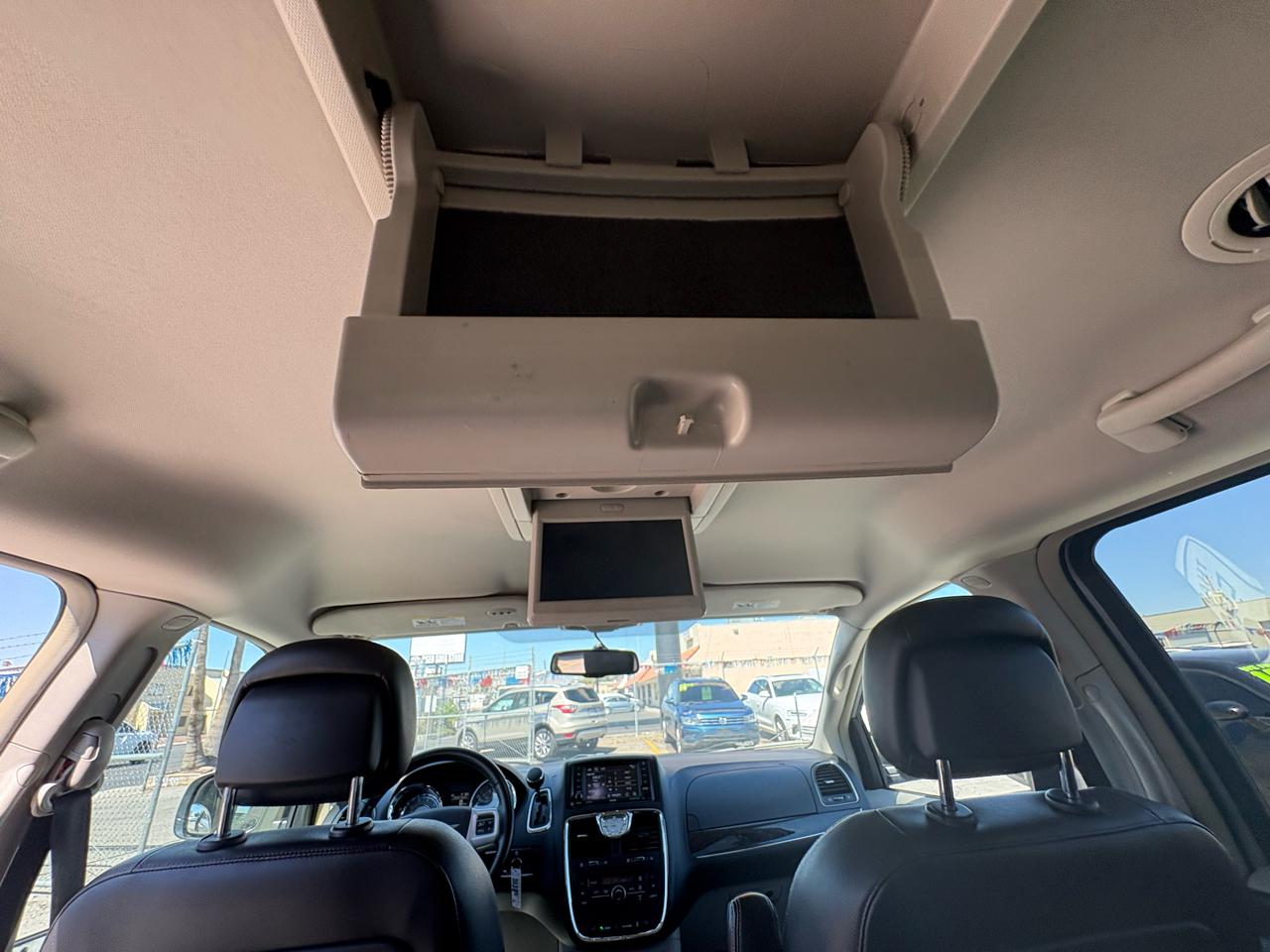 Chrysler Town & Country 4dr Wgn Touring 2015