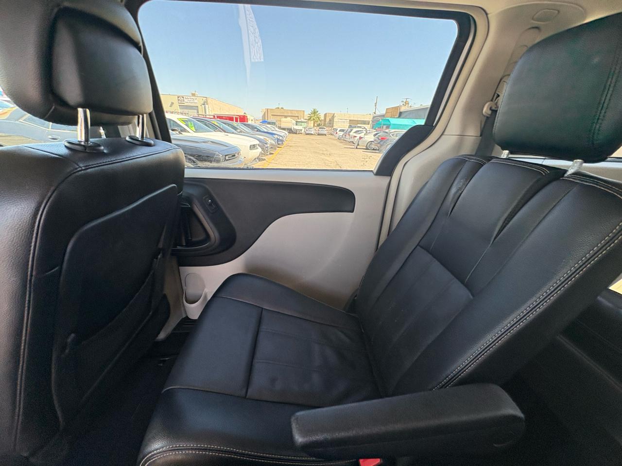 Chrysler Town & Country 4dr Wgn Touring 2015
