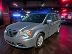2015 Chrysler Town & Country 