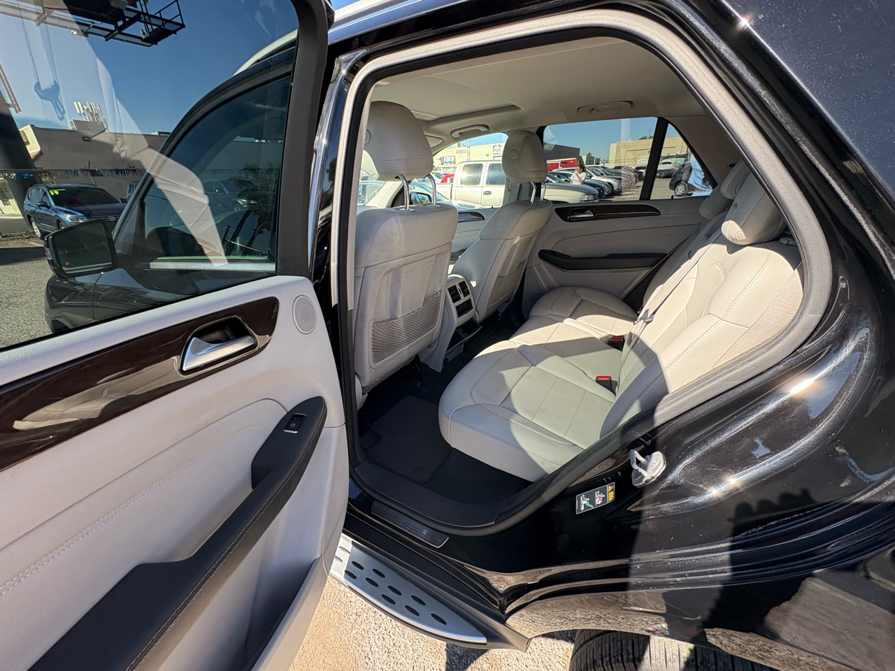 Mercedes-Benz M-Class RWD 4dr ML 350 2015 Mercedes-Benz M-Class RWD 4dr ML 350 2015