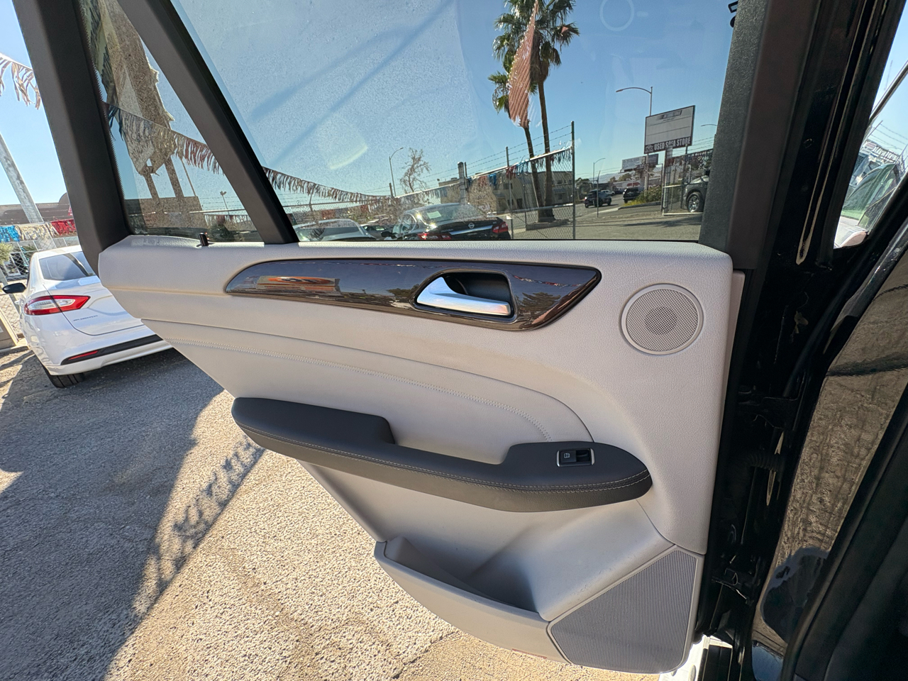 Mercedes-Benz M-Class RWD 4dr ML 350 2015 Mercedes-Benz M-Class RWD 4dr ML 350 2015