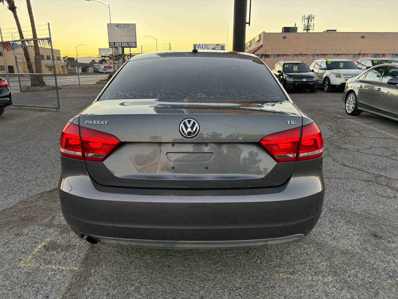 2014 Volkswagen Passat Wolfsburg Edition photo 3