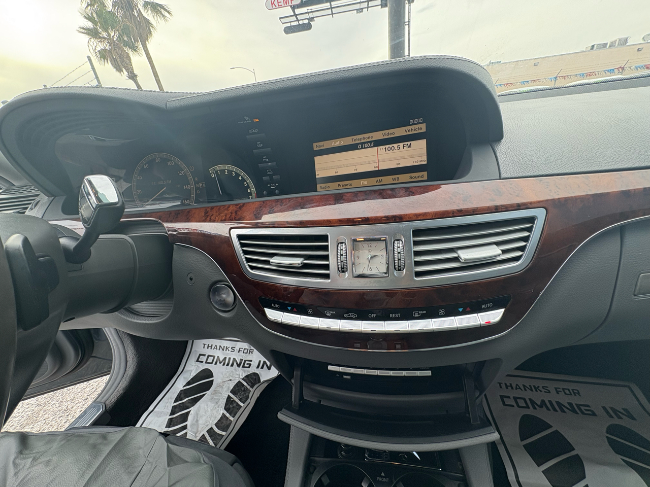 Mercedes-Benz S-Class 4dr Sdn 5.5L V8 RWD 2009