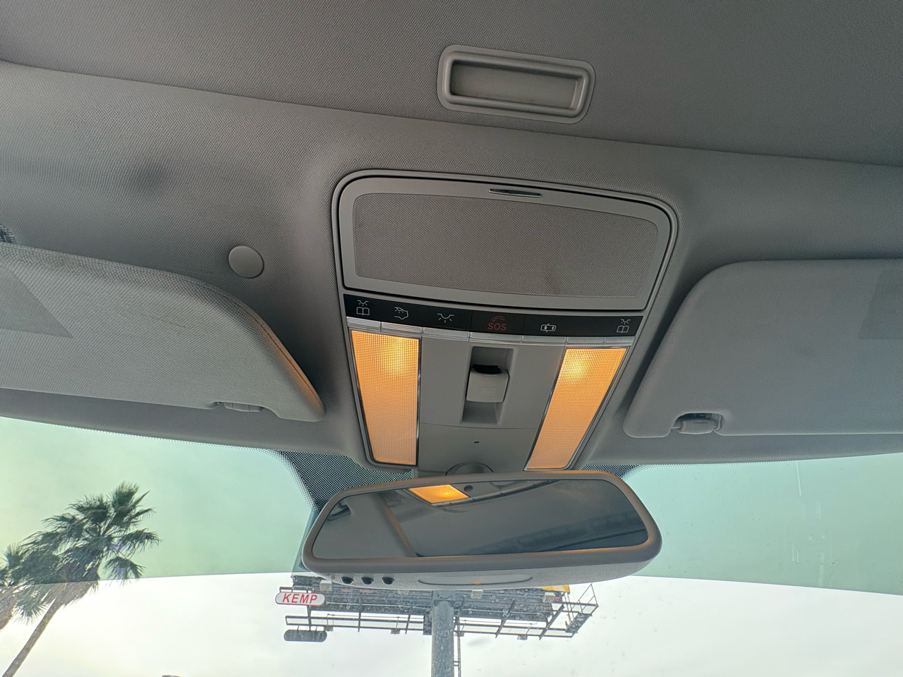 Mercedes-Benz S-Class 4dr Sdn 5.5L V8 RWD 2009