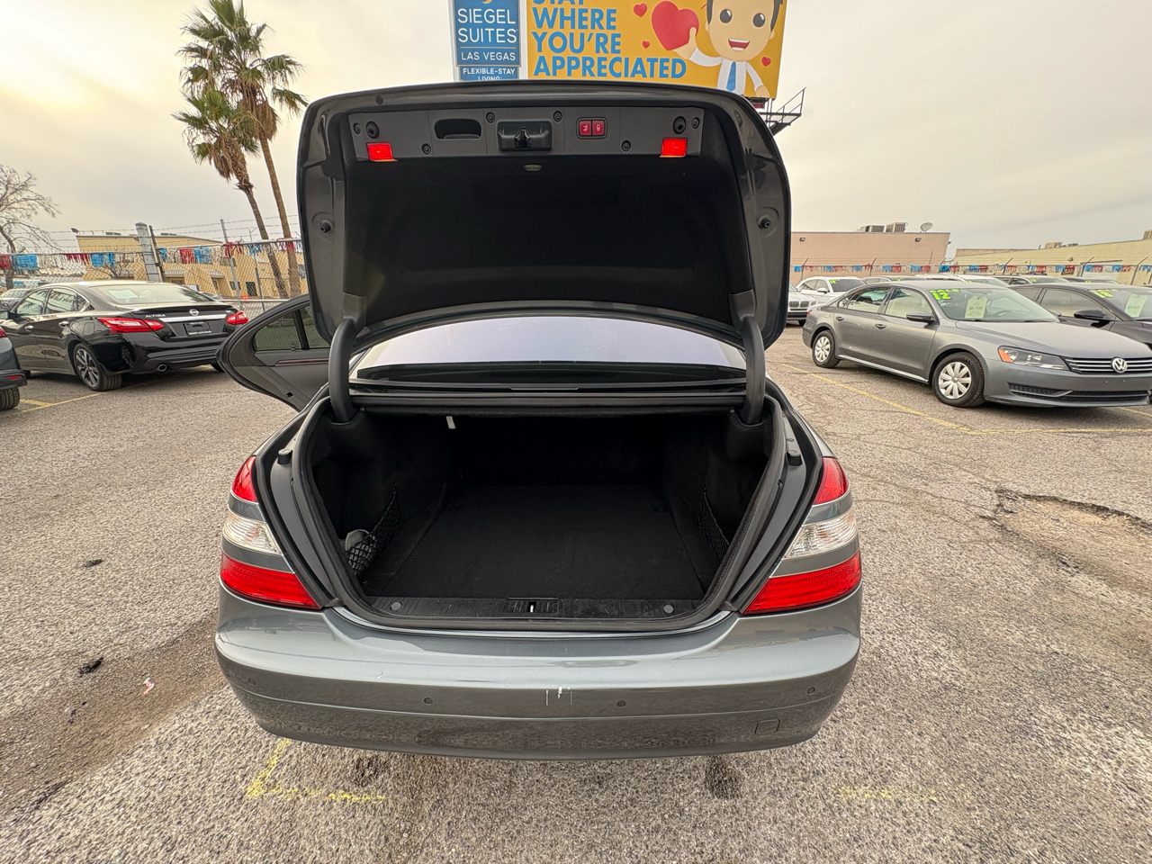 Mercedes-Benz S-Class 4dr Sdn 5.5L V8 RWD 2009