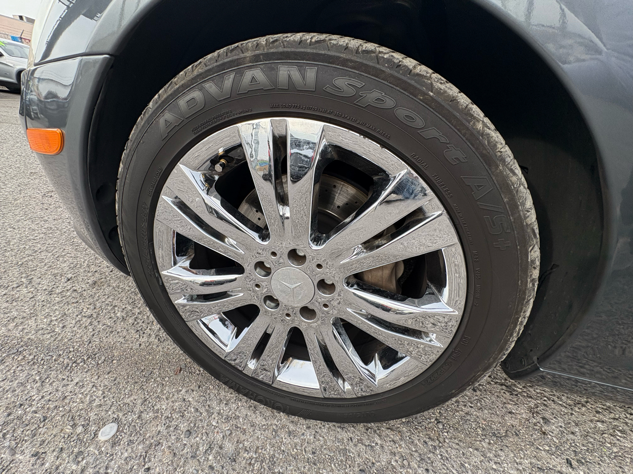 Mercedes-Benz S-Class 4dr Sdn 5.5L V8 RWD 2009