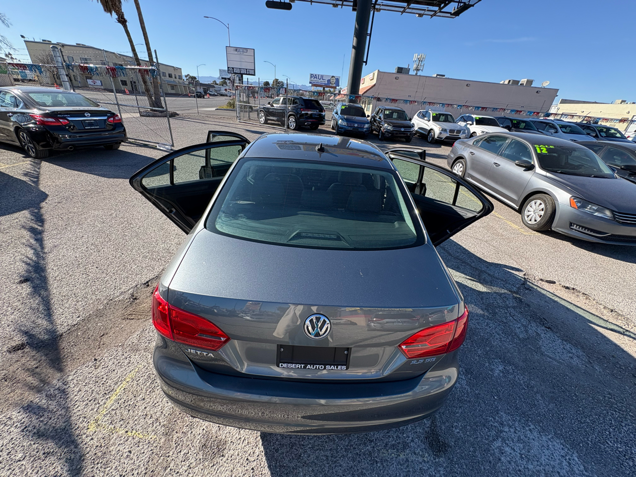 Volkswagen Passat Sedan 4dr DSG Komfort FWD PZEV 2010