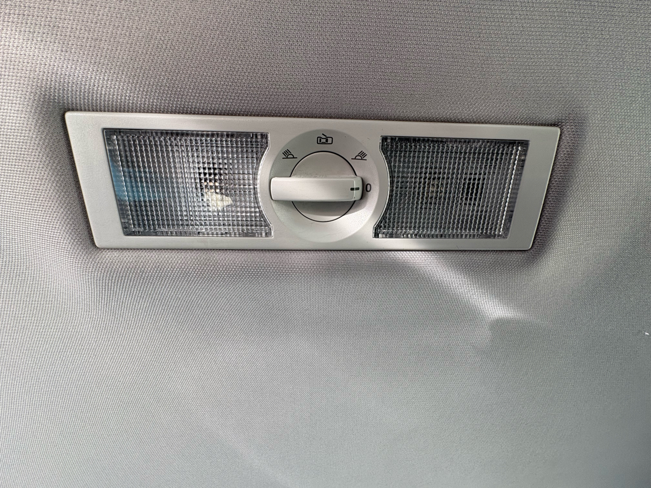 Volkswagen Jetta Sedan 4dr Auto S PZEV 2012