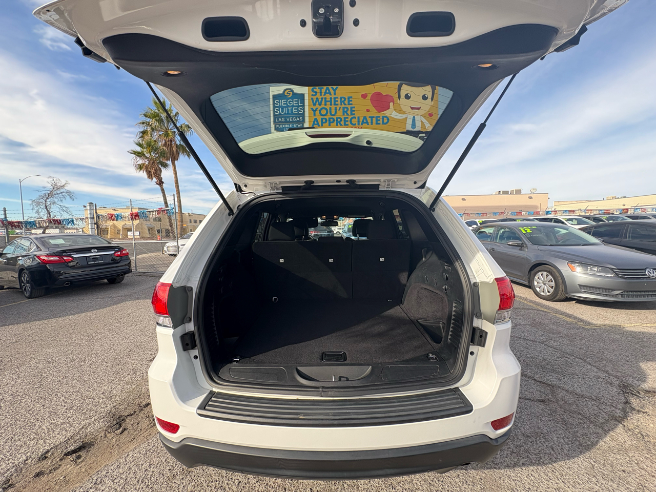 Jeep Grand Cherokee RWD 4dr Laredo 2014