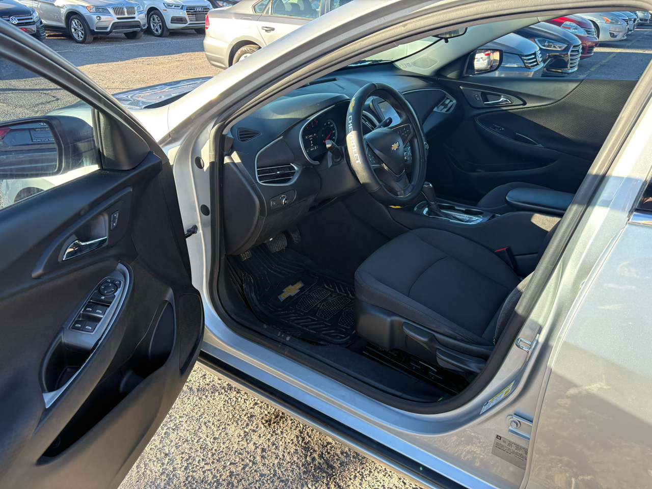 Chevrolet Malibu 4dr Sdn LS w/1LS 2017