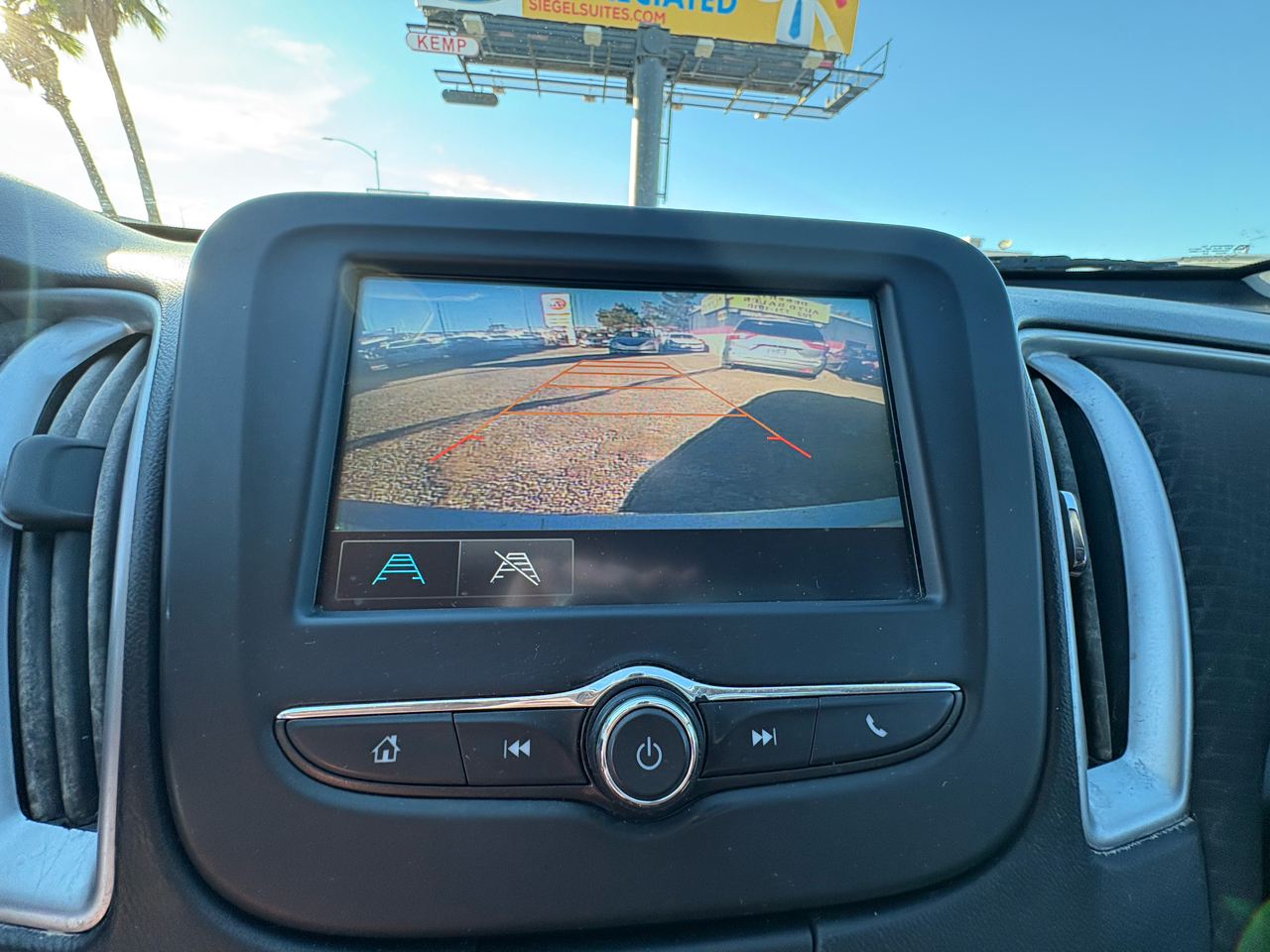 Chevrolet Malibu 4dr Sdn LS w/1LS 2017