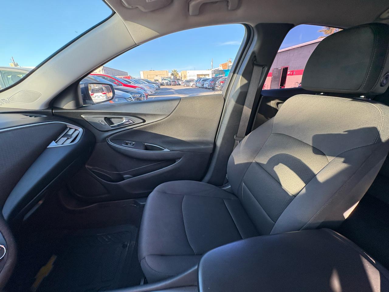 Chevrolet Malibu 4dr Sdn LS w/1LS 2017