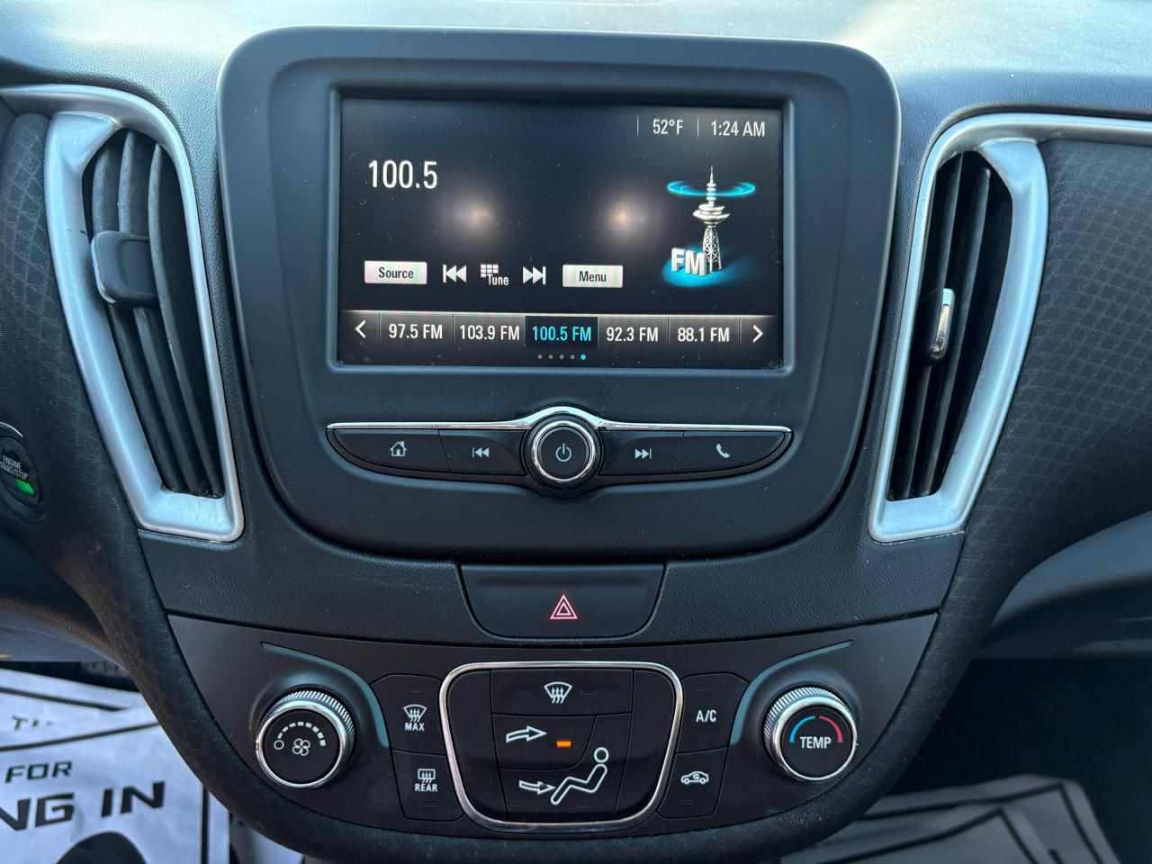 Chevrolet Malibu 4dr Sdn LS w/1LS 2017