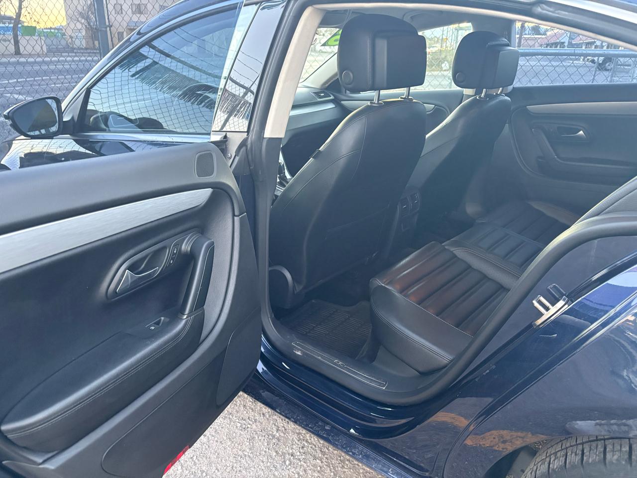 Volkswagen CC 4dr Sdn DSG R-Line 2015