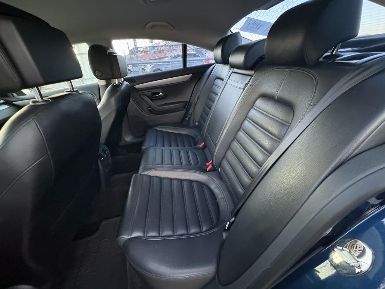 Volkswagen CC 4dr Sdn DSG R-Line 2015