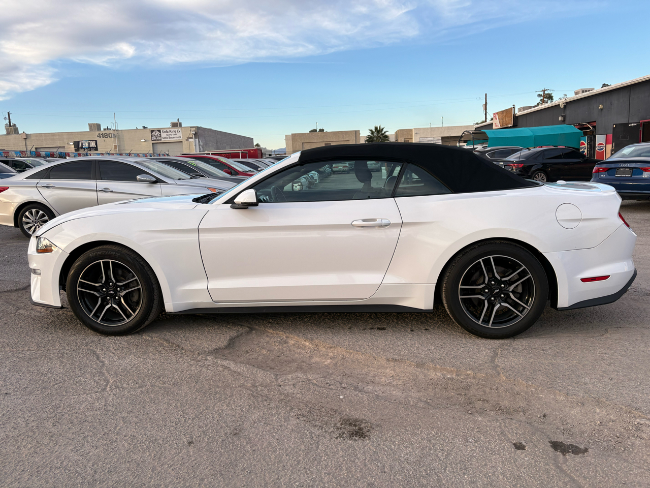 Ford Mustang EcoBoost Convertible 2020