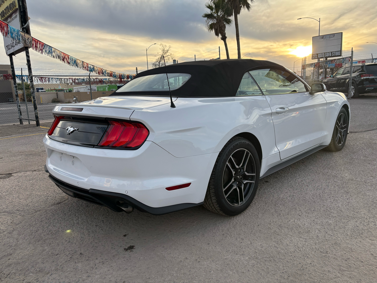 Ford Mustang EcoBoost Convertible 2020