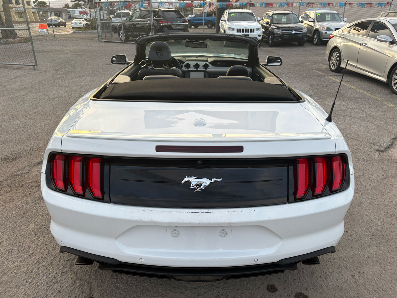 Ford Mustang EcoBoost Convertible 2020
