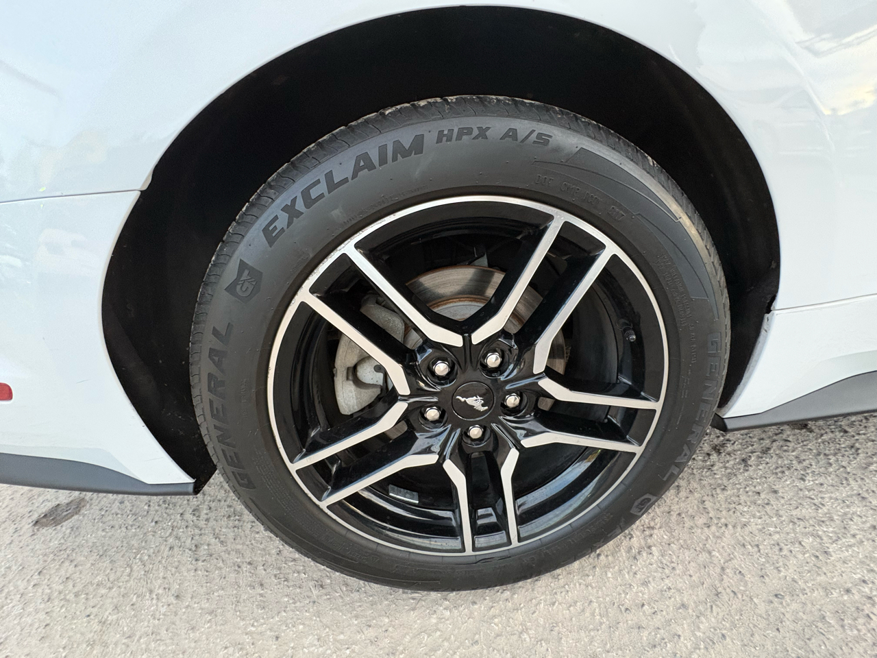 Ford Mustang EcoBoost Convertible 2020