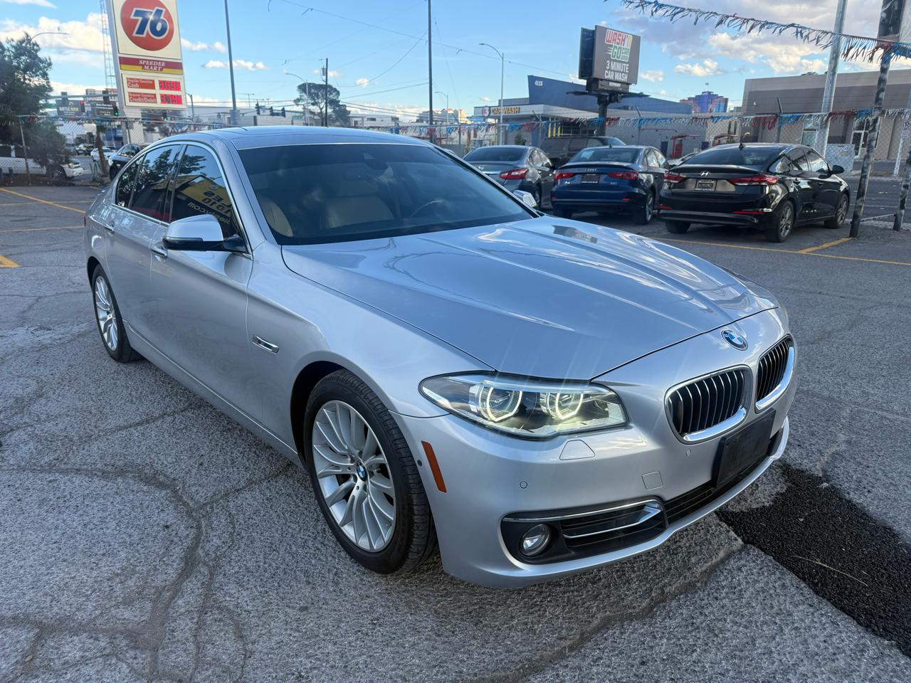 BMW 5 Series 4dr Sdn 528i RWD 2016