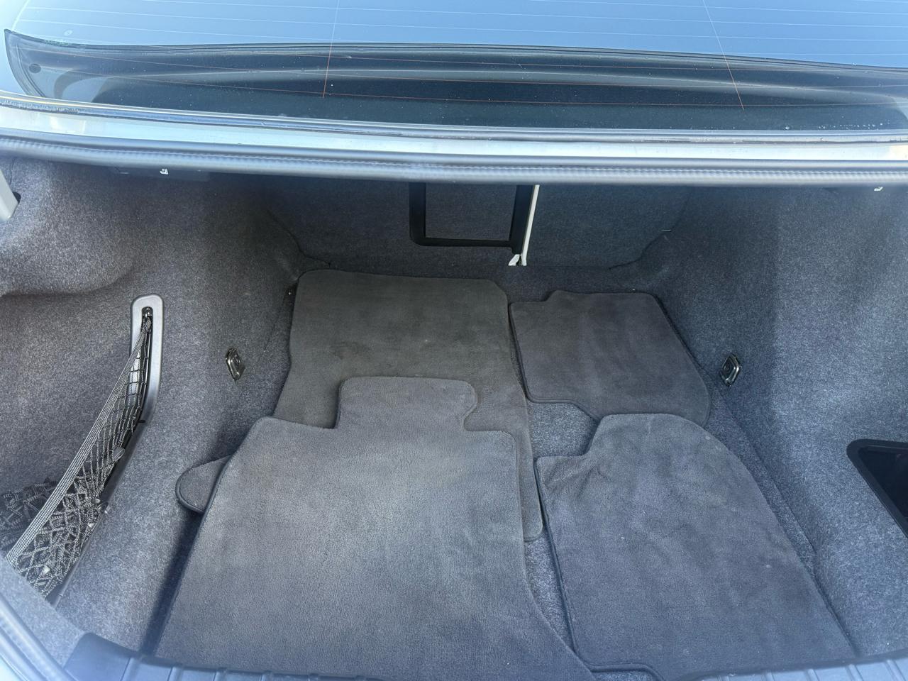 BMW 5 Series 4dr Sdn 528i RWD 2016