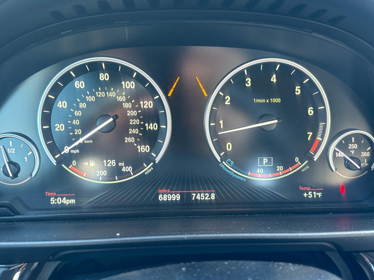 BMW 5 Series 4dr Sdn 528i RWD 2016