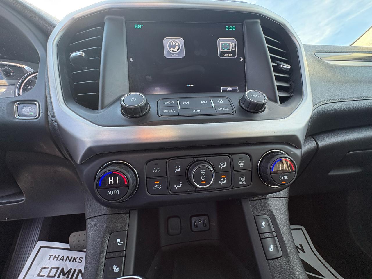 GMC Acadia FWD 4dr SLT w/SLT-1 2017