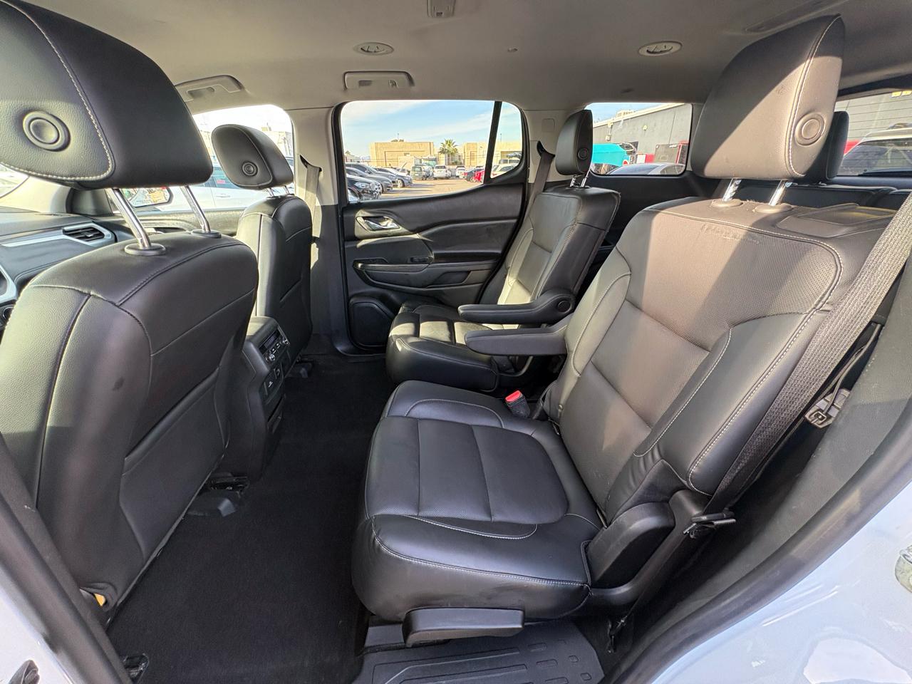 GMC Acadia FWD 4dr SLT w/SLT-1 2017