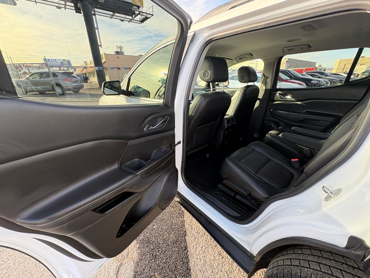 GMC Acadia FWD 4dr SLT w/SLT-1 2017