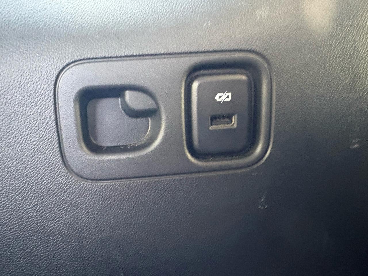 GMC Acadia FWD 4dr SLT w/SLT-1 2017